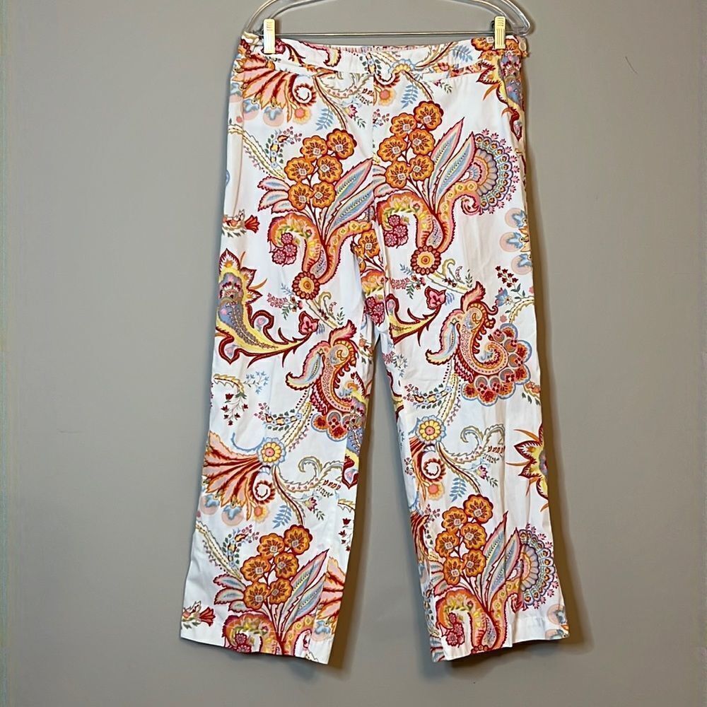 Tommy Hilfiger Bright Floral & Paisley Flat Front Capri Pants - Size 10